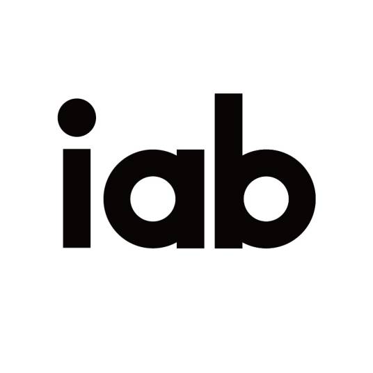 IAB（新锐设计师品牌）