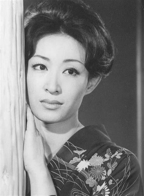 三田佳子