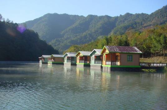 九鹏溪风景区