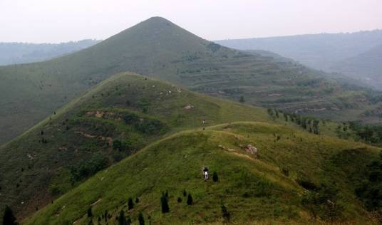 北山（陕西省关中地区北部山系）