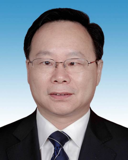 陈小平（第十四届全国政协常委，浙江省政协副主席，民建中央常委，浙江省委会主委）