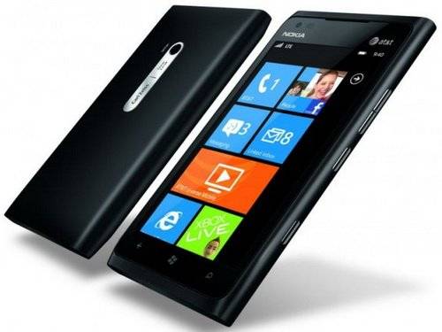 诺基亚Lumia 800c