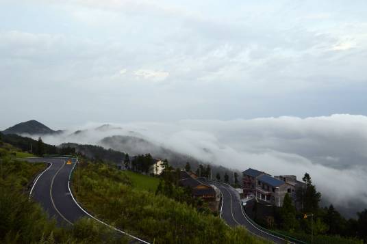 开县南山避暑养生度假区