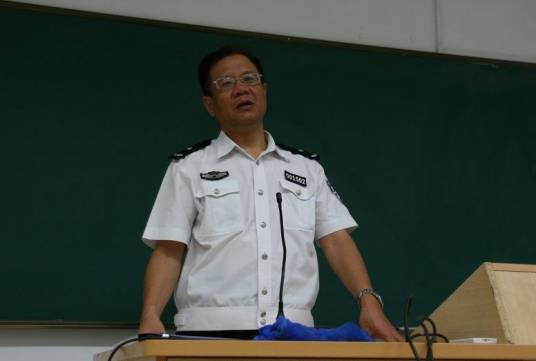 杨持光